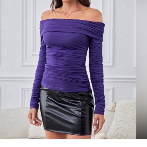 SHEIN Tall Off Shoulder Ruched Tee size XS new without tag - Picture 5 of 10